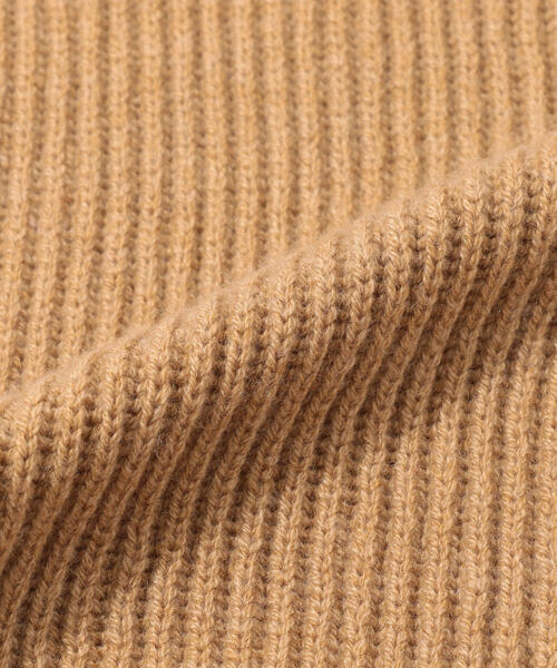 TOMORROWLAND （トゥモローランド）の「Johnstons of Elgin カシミヤ リブニットストール（ストール/ショール・レディース・ホワイト/ブラック/ダークグリーン/キャメル・FREE）」の8枚目の写真