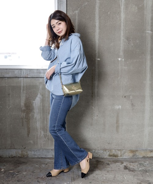 SESTO（セスト）の「バイカラーバックストラップローヒールパンプス（パンプス・レディース・ブラック/ベージュ・22.5cm/23.5cm/24.5cm/23.0cm/24.0cm/25.0cm）」の18枚目の写真