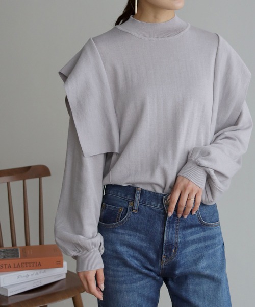 HER CLOSET（ハークローゼット）の「【shemoshelly】フレアパーツボリュームスリーブニット（ニット/セーター・レディース・ライトグレー/ライトブルー/ブラック/グリーン/アイボリー・M）」の7枚目の写真