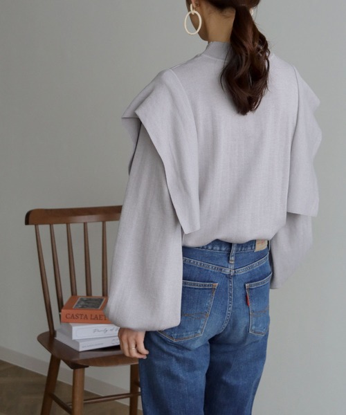 HER CLOSET（ハークローゼット）の「【shemoshelly】フレアパーツボリュームスリーブニット（ニット/セーター・レディース・ライトグレー/ライトブルー/ブラック/グリーン/アイボリー・M）」の8枚目の写真
