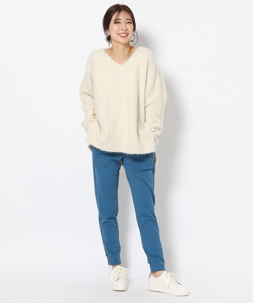BARNYARDSTORM（バンヤードストーム）の「BARNYARDSTORM / ループヤーンVネックニット（ニット/セーター・レディース・ベージュ/オフホワイト/ブルー・FREE）」の10枚目の写真