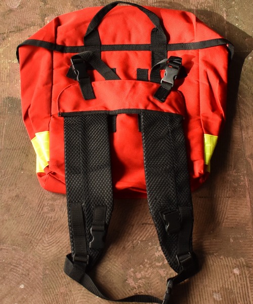 VINTAGE(ヴィンテージ)の「【ヴィンテージ古着】ROYAL MAIL バッグ(バックパック/リュック・メンズ・レッド・ONESIZE)」の2枚目の写真