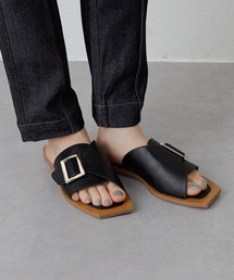 COLONY 2139 | スクエアバックルサンダル(サンダル)