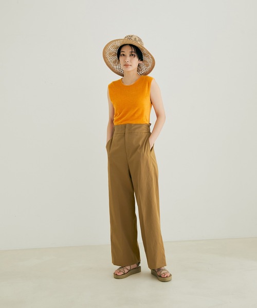 SALON adam et rope'(サロン アダム エ ロペ)の「【ご好評につき完売色&新色追加!】【洗える・UVケア・接触冷感】コットンライクスタイルアップパンツ(その他パンツ・レディース・ベージュ/ブラック/ピンク/イエロー系その他3・M/S/X-SMALL)」の13枚目の写真