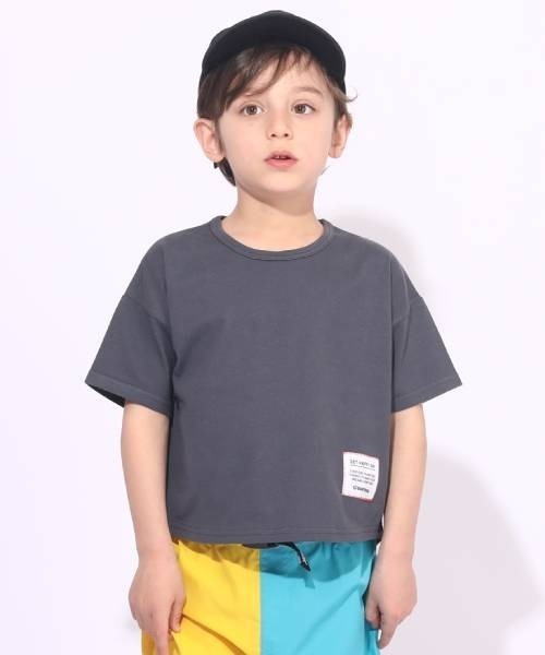 BABYDOLL（ベビードール）の「通販限定 クールドライ Tシャツ 6502K（Tシャツ/カットソー・キッズ・ホワイト/チャコールグレー/イエロー/ターコイズブルー/ストーン/パープル/ピンク/イエロー×グリーン/ベージュ・90cm/100cm/110cm/120cm/130cm/140cm/150cm/160cm）」の4枚目の写真