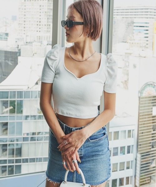 BLONDEY（ブロンディ）の「ハートネックパフスリーブトップス（Tシャツ/カットソー・レディース・ホワイト/ブラック/オレンジ・FREE）」の13枚目の写真