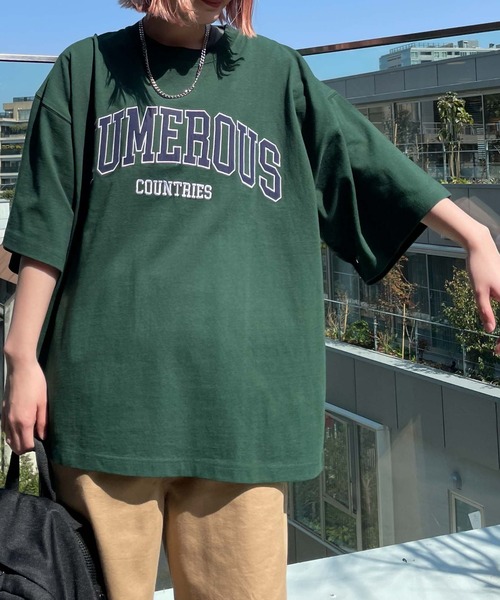 WEGO（ウィゴー）の「WEGO/アクセ付きカレッジ半袖Tシャツ（Tシャツ/カットソー・メンズ・ダークグリーン/ホワイト/ネイビー・MEDIUM/LARGE）」の17枚目の写真