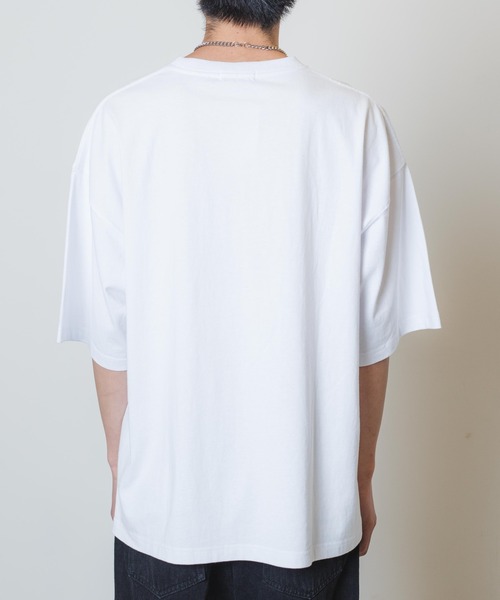 WEGO（ウィゴー）の「WEGO/アクセ付きカレッジ半袖Tシャツ（Tシャツ/カットソー・メンズ・ダークグリーン/ホワイト/ネイビー・MEDIUM/LARGE）」の4枚目の写真