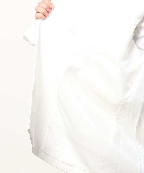 Narcissus(ナルシス)の「【Narcissus】オーバーカットジャケット(テーラードジャケット・レディース・ホワイト/グリーン・FREE)」の4枚目の写真