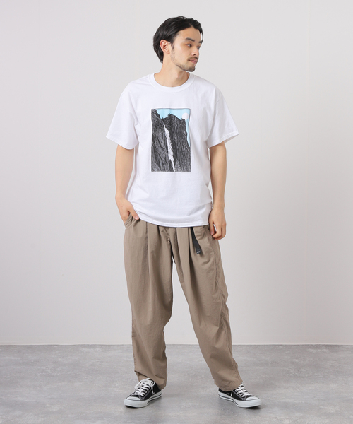 JOURNAL STANDARD(ジャーナルスタンダード)の「【TOM KILLION/トム キリオン】 アッパーヨセミテホール(Tシャツ/カットソー・メンズ・ホワイト・LARGE/X-LARGE)」の2枚目の写真
