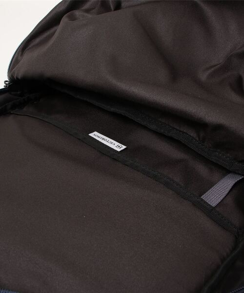 VICTORINOX(ビクトリノックス)の「【VICTRINOX】ビクトリノックス Altmont Classic, Deluxe Laptop Backpack, Blue 602143(バックパック/リュック・メンズ・ネイビー/ブルー・FREE)」の3枚目の写真