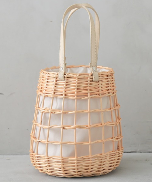 osharewalker（オシャレウォーカー）の「『編み柳巾着カゴバッグ』（かごバッグ・レディース・ブラック/アイボリー・FREE）」の17枚目の写真