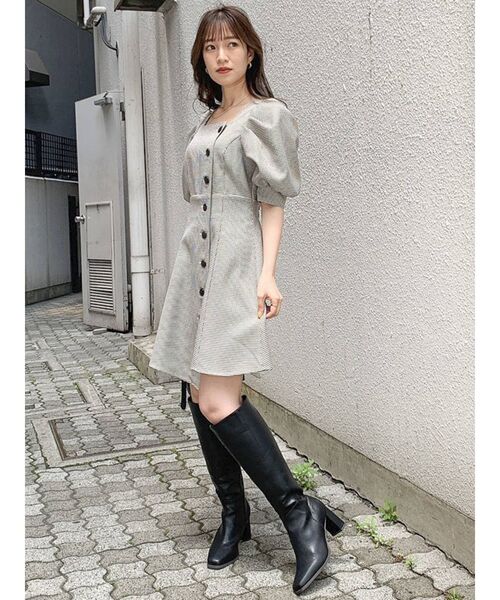 dazzlin（ダズリン）の「レトロスリーブミニワンピース