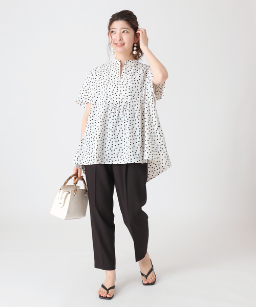 B.C STOCK（ベーセーストック）の「カラーテーパードパンツ（スラックス・レディース・グリーン/ホワイト/ベージュ/ブラック/ピンク・MEDIUM/SMALL）」の6枚目の写真