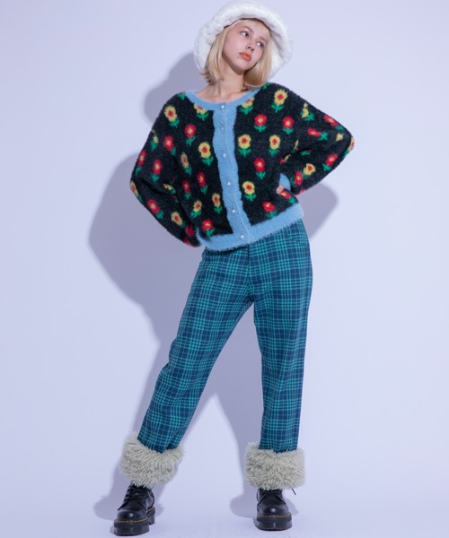 Candy Stripper(キャンディストリッパー)の「FLUFFY KNIT カーディガン(カーディガン/ボレロ・レディース・ブラック/ネイビー/ブラック×ブルー・2)」の13枚目の写真