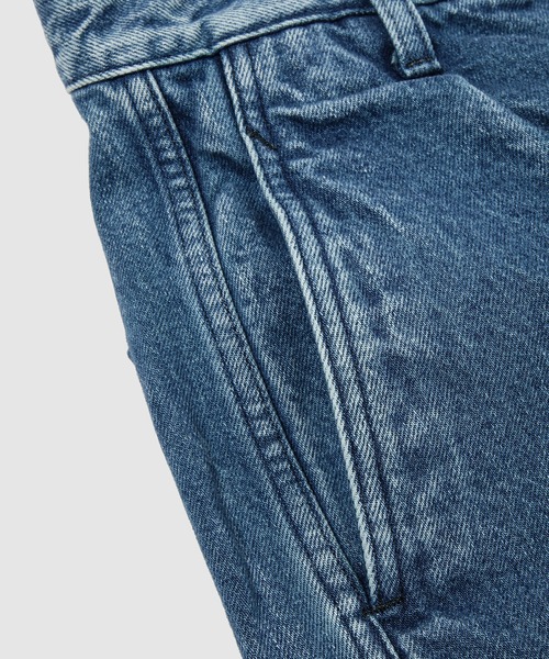 TANAKA（タナカ）の「THE WIDE JEAN TROUSERS（デニムパンツ・レディース・ブルー系その他・25/27）」の3枚目の写真