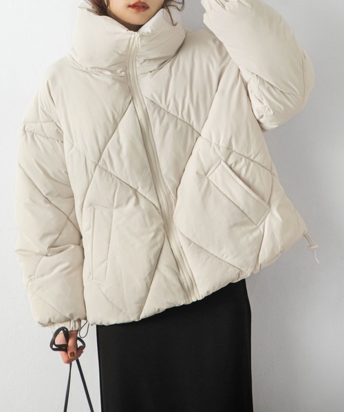 Chillfar(チルファー)の「ダイヤキルトBIG中綿ダウンジャケット(ダウンジャケット/コート・レディース・ブラック/カーキ/アイボリー・MEDIUM/LARGE)」の14枚目の写真