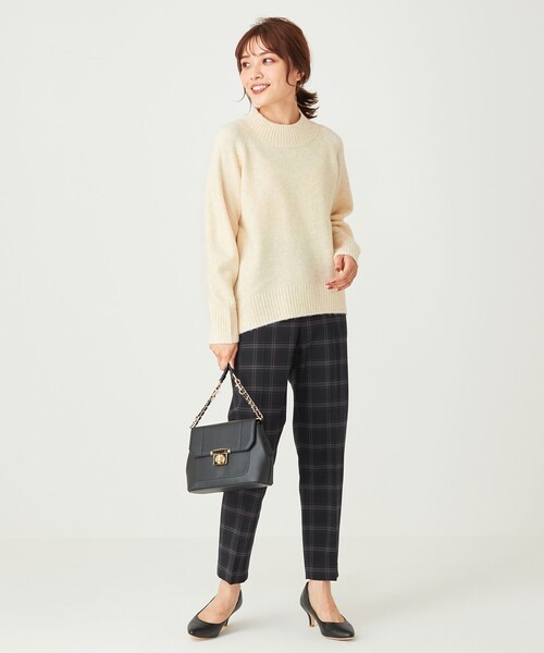 ANY SIS(エニィスィス)の「【洗える】ハイネックバックスリット ニット(ニット/セーター・レディース・スカイブルー系/ピンク系/ローズ系/黄土色系/アイボリー系・4)」の11枚目の写真