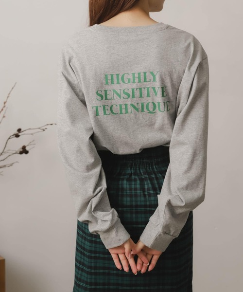 SENSE OF PLACE by URBAN RESEARCH（センスオブプレイスバイアーバンリサーチ）の「グラフィックロングTシャツ（Tシャツ/カットソー・レディース・オートミール/オフホワイト/グレー・ONE）」の11枚目の写真