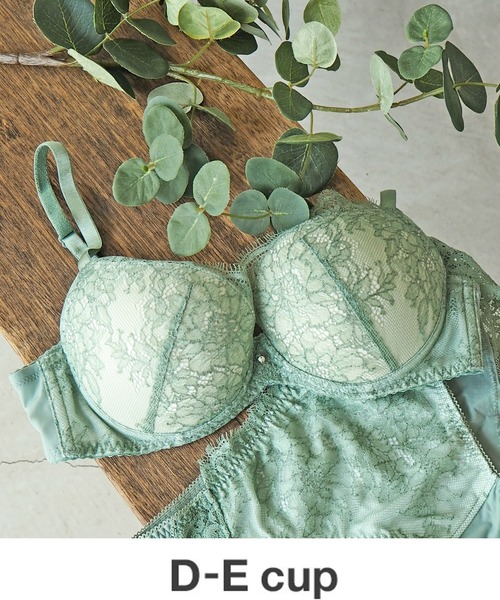 Bragenic アイラッシュレース ノンワイヤーブラジャー D Ecup W Basic ブラジェニックプラス ブラジャー Amphi アンフィ のファッション通販 Zozotown