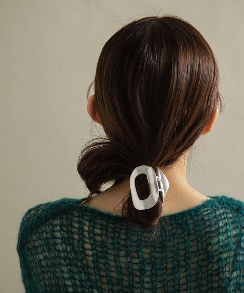 SMELLY（スメリー）の「メタルオーバルバンス（その他ヘアアクセサリー・レディース・シルバー/ゴールド・-）」の8枚目の写真