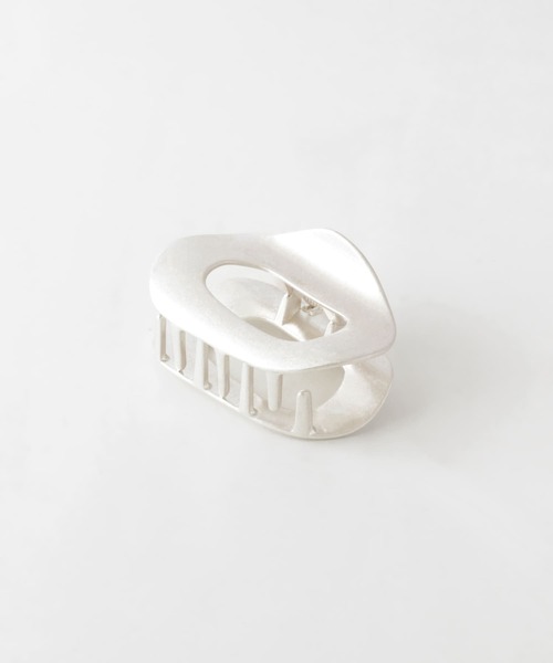 SMELLY（スメリー）の「メタルオーバルバンス（その他ヘアアクセサリー・レディース・シルバー/ゴールド・-）」の11枚目の写真