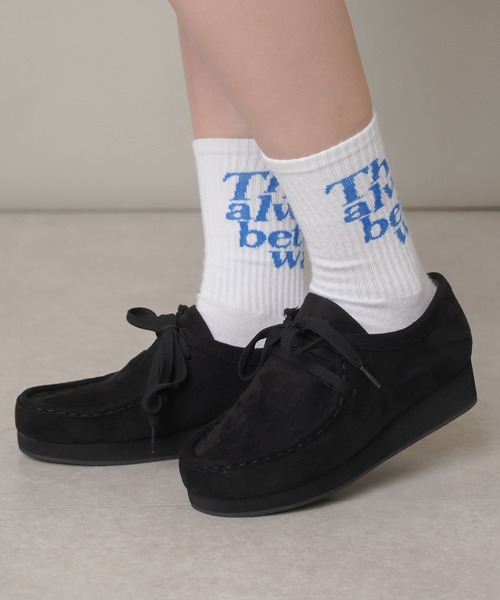 SPINNS（スピンズ）の「フェイクスウェードブーツ（ブーツ・レディース・ブラック/ベージュ・L/LL/M）」の12枚目の写真