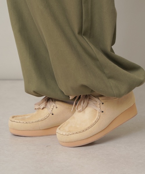 SPINNS（スピンズ）の「フェイクスウェードブーツ（ブーツ・レディース・ブラック/ベージュ・L/LL/M）」の14枚目の写真