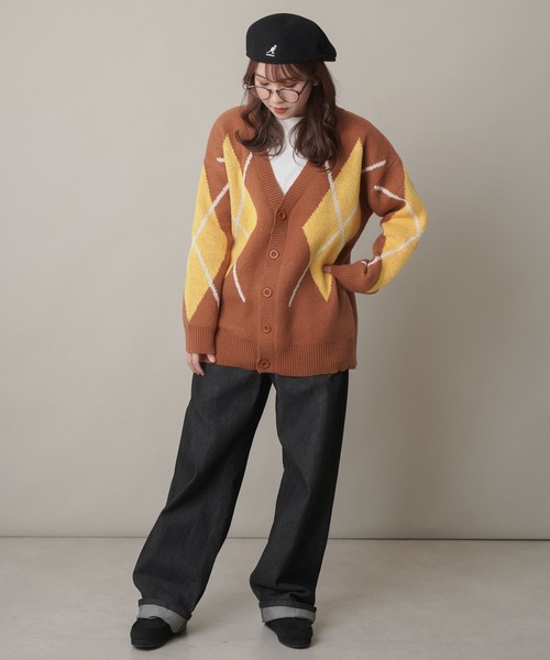 SPINNS（スピンズ）の「フェイクスウェードブーツ（ブーツ・レディース・ブラック/ベージュ・L/LL/M）」の17枚目の写真