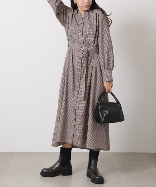 RAY CASSIN（レイカズン）の「チェック柄ウエストベルトスキッパーワンピース（シャツワンピース・レディース・ブラウン/レッド/グリーン/パープル・FREE）」の10枚目の写真