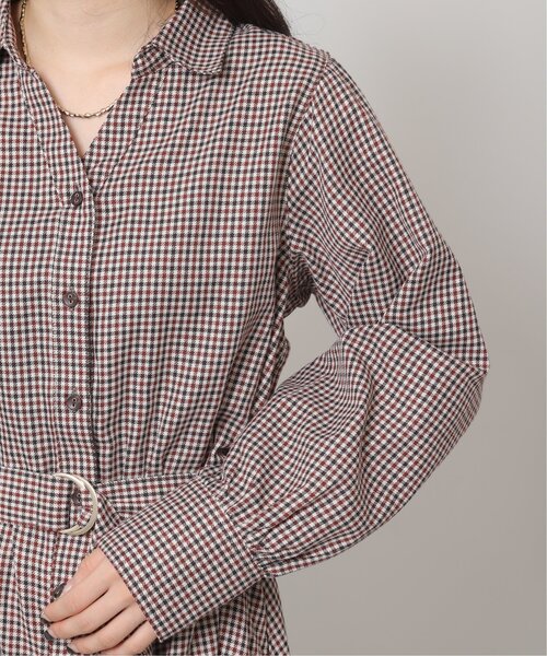 RAY CASSIN（レイカズン）の「チェック柄ウエストベルトスキッパーワンピース（シャツワンピース・レディース・ブラウン/レッド/グリーン/パープル・FREE）」の17枚目の写真