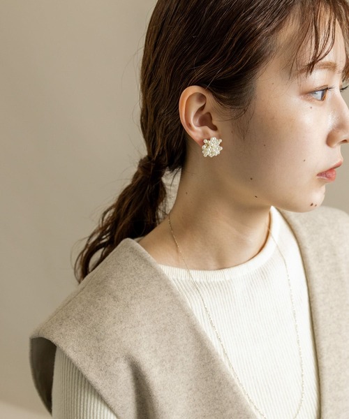 SMELLY(スメリー)の「ツブツブパールピアス(ピアス(両耳用)・レディース・アイボリー・-)」の3枚目の写真