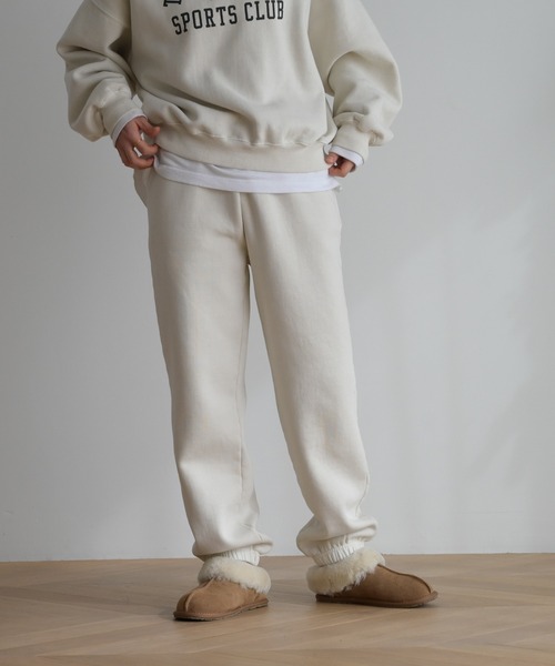 CANAL JEAN（キャナルジーン）の「El mar(エルマール) ピグメント裏起毛スウェットセットアップ（セットアップ・レディース・ライトベージュ・ONE SIZE）」の5枚目の写真