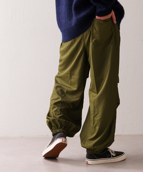 CIAOPANIC TYPY（チャオパニックティピー）の「【WEB限定】【ユニセックス】パラシュートタックナイロンイージーワイドパンツ（カーゴパンツ・メンズ・ベージュ系その他/ブラック/チャコールグレー/ネイビー/オリーブ・M/L）」の9枚目の写真