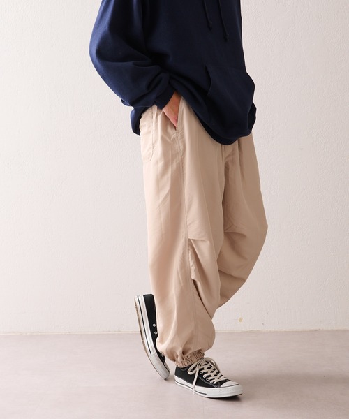 CIAOPANIC TYPY（チャオパニックティピー）の「【WEB限定】【ユニセックス】パラシュートタックナイロンイージーワイドパンツ（カーゴパンツ・メンズ・ベージュ系その他/ブラック/チャコールグレー/ネイビー/オリーブ・M/L）」の21枚目の写真