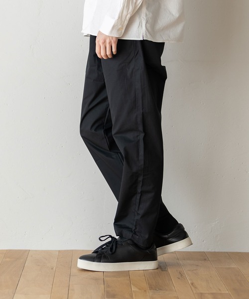 BRICK & SONS(ブリックアンドサンズ)の「VENTILE ストレートパンツ(スラックス・メンズ・ブラック/キナリ・S/M/L)」の19枚目の写真