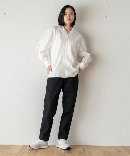 BRICK & SONS(ブリックアンドサンズ)の「VENTILE ストレートパンツ(スラックス・メンズ・ブラック/キナリ・S/M/L)」の22枚目の写真