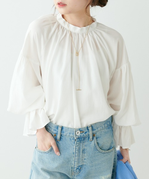 PUAL CE CIN(ピュアルセシン)の「【Du noir】袖フレアブラウス(シャツ/ブラウス・レディース・オフホワイト/ブルー系・FREE)」の4枚目の写真