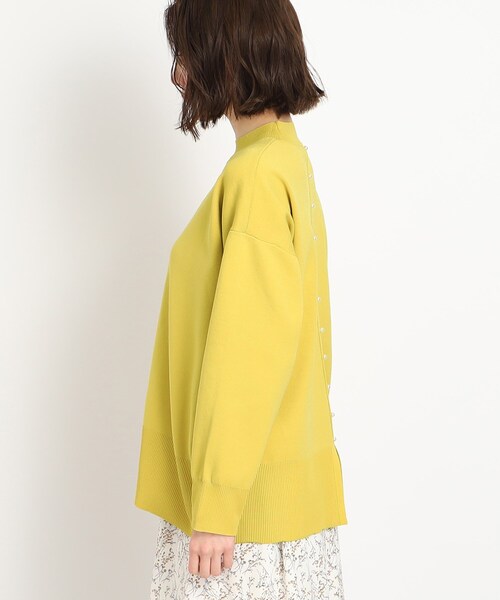 DRESKIP（ドレスキップ）の「◆後ろ姿も抜かりなく【セットアップ可】スポンディッシュニット（ニット/セーター・レディース・ブラック/ブルー/ナチュラル/レモンイエロー・02/03/04）」の14枚目の写真