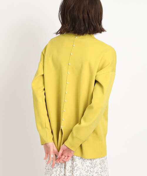 DRESKIP（ドレスキップ）の「◆後ろ姿も抜かりなく【セットアップ可】スポンディッシュニット（ニット/セーター・レディース・ブラック/ブルー/ナチュラル/レモンイエロー・02/03/04）」の8枚目の写真