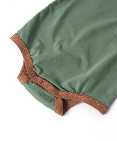 Ampersand（アンパサンド）の「【premier】配色デザインボディースーツ（ロンパース・キッズ・アイボリー/グリーン/キャメル・60/70/80）」の12枚目の写真