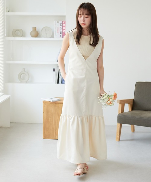 ECRIRE（エクリール）の「フレアジャンパースカート（ジャンパースカート・レディース・ブラック/オフホワイト・M/L）」の13枚目の写真