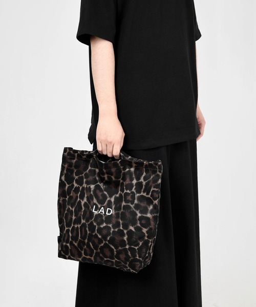LAD MUSICIAN(ラッドミュージシャン)の「LEOPARD SHOULDER BAG(ショルダーバッグ・メンズ・イエロー/ベージュ・FREE)」の11枚目の写真