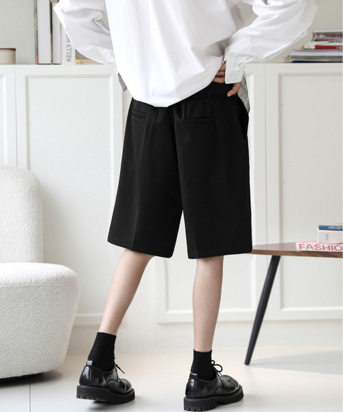 neos(ネオス)の「【neos -addictive design-】ワイドシルエット スラックス ハーフ タック パンツ(スラックス・メンズ・ブラック/チャコールグレー/ベージュ・MEDIUM/LARGE/X-LARGE)」の15枚目の写真