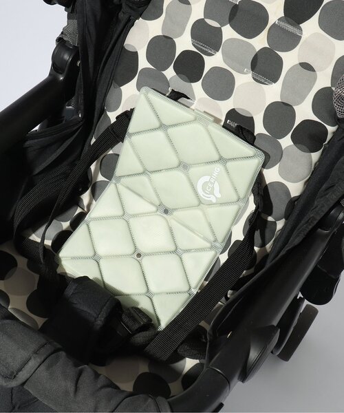 BREEZE（ブリーズ）の「ICE CUSHION（アウトドアグッズ・キッズ・ブラック/カーキ/サックスブルー/ライトグレー・FREE）」の7枚目の写真