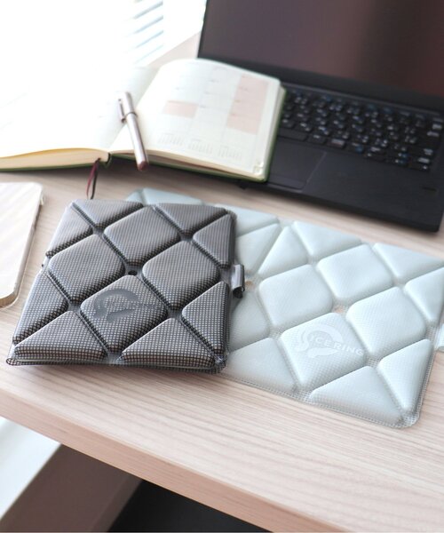 BREEZE（ブリーズ）の「ICE CUSHION（アウトドアグッズ・キッズ・ブラック/カーキ/サックスブルー/ライトグレー・FREE）」の9枚目の写真