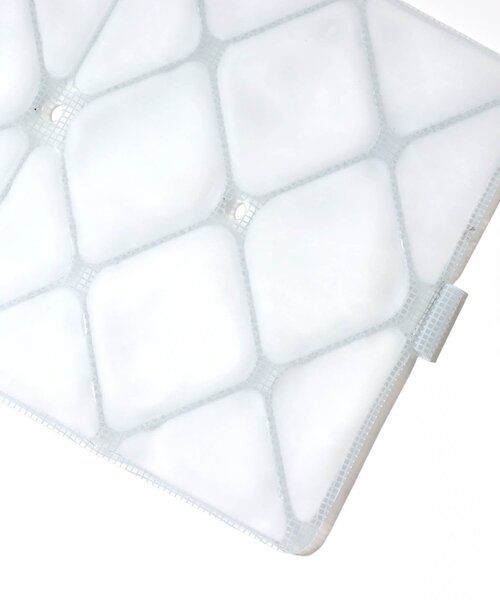 BREEZE（ブリーズ）の「ICE CUSHION（アウトドアグッズ・キッズ・ブラック/カーキ/サックスブルー/ライトグレー・FREE）」の18枚目の写真