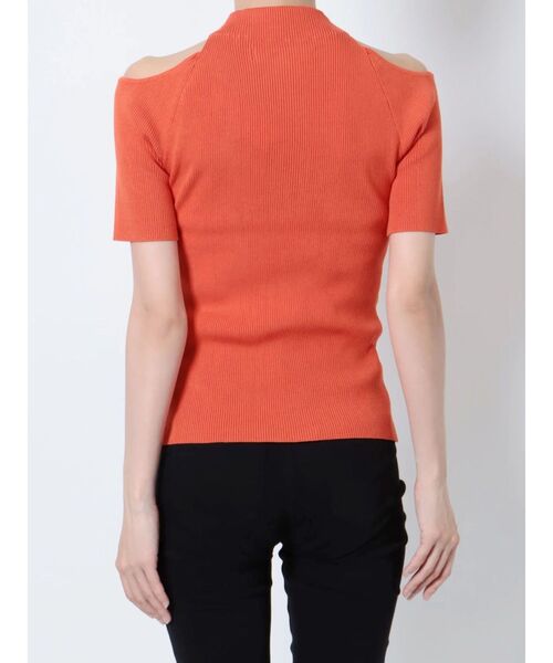 LAGUNAMOON（ラグナムーン）の「オープンショルダーニットプルオーバー（ニット/セーター・レディース・オレンジ/ブルー/アイボリー/ブラック・FREE）」の18枚目の写真