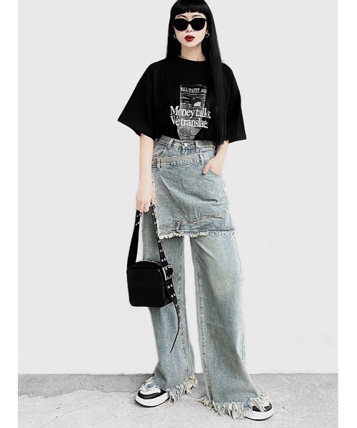 LVEU.（ラブユ.）の「【LVEU.】ジャーナルプリントオーバーTシャツ（Aiselect） / トップス Tシャツ 半袖 オーバー プリント グラフィック ブラック ホワイト（Tシャツ/カットソー・レディース・ホワイト/ブラック・FREE）」の8枚目の写真