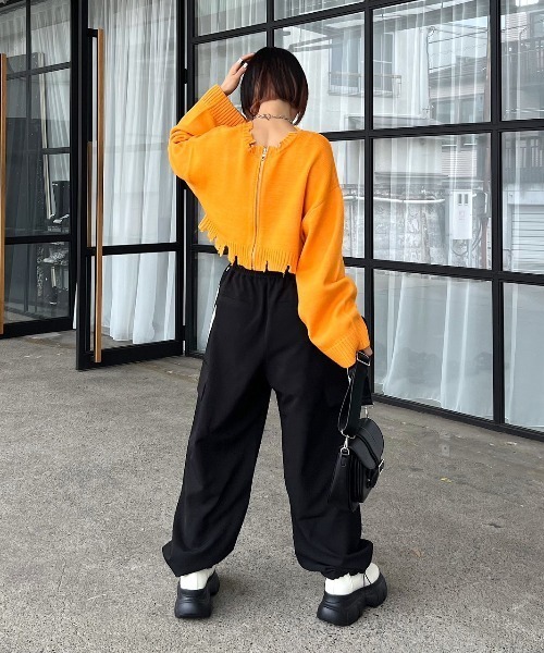 PAGEBOY（ページボーイ）の「ラインミリタリーパンツ（その他パンツ・レディース・グレイッシュベージュ/ブラック/チャコールグレー/グレー系その他4・FREE）」の19枚目の写真